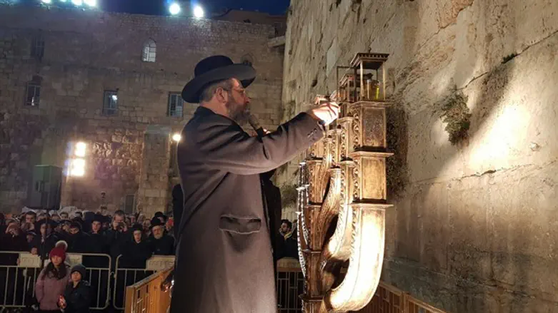 Hannukah candles at the Kotel