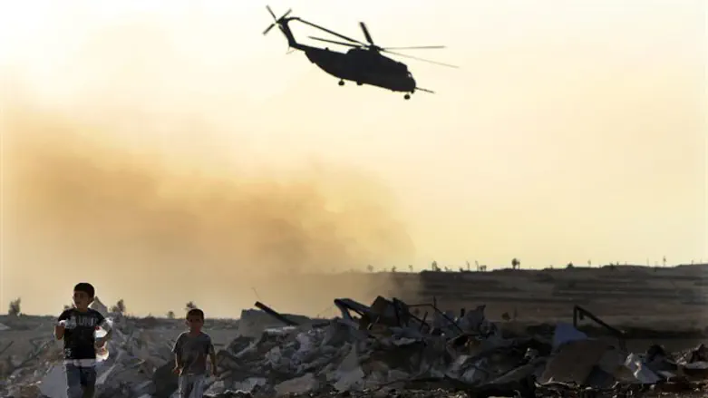 Military helicopter in Sinai (illustrative)