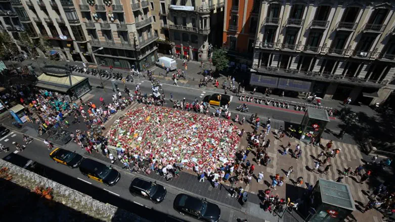 Memorial where van crashed into pedestrians at Las Ramblas in Barcelona, Spain, August 22,
