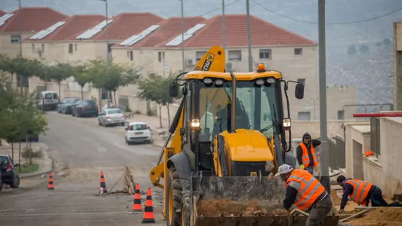 Construction in Beitar Illit