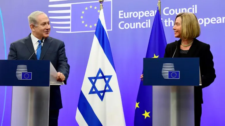 Binyamin Netanyahu meets with Federica Mogherini