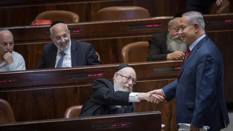 Binyamin Netanyahu and Yaakov Litzman ahead of Draft Law vote