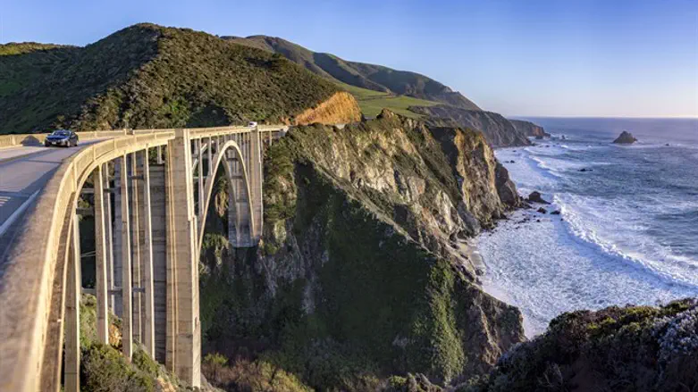 California cliff (illustrative)
