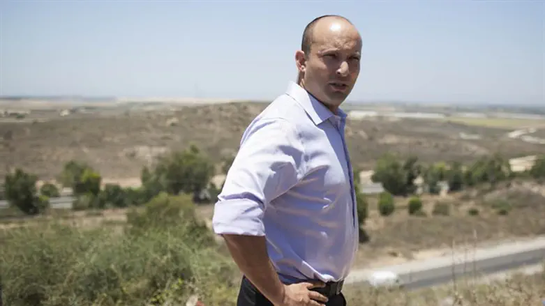 Bennett at Gaza border