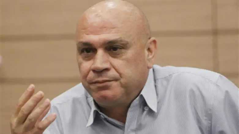MK Issawi Frej