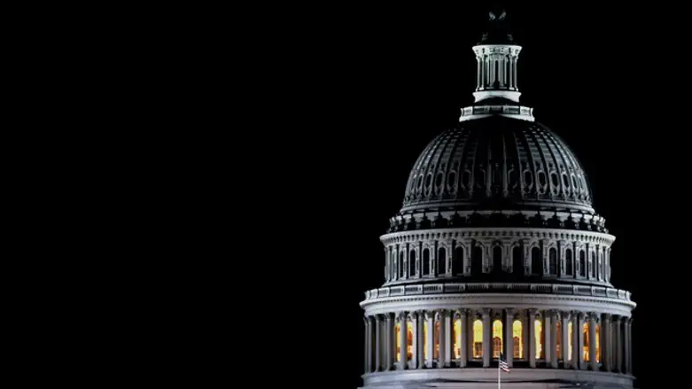 U.S. Capitol by night