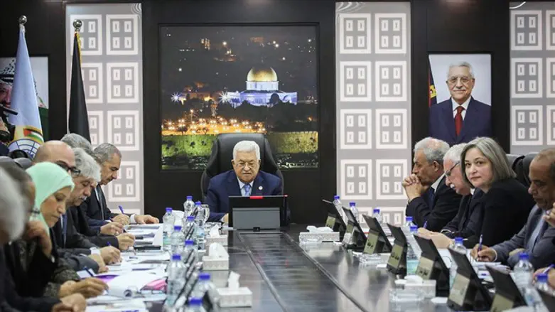 Abbas at PA meeting