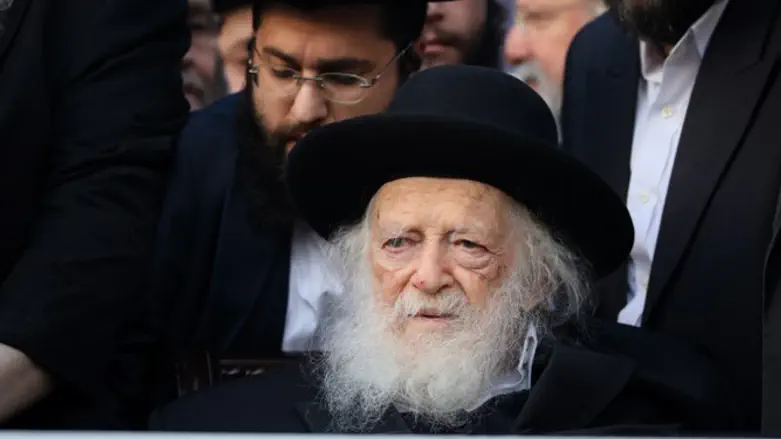 Rabbi Chaim Kanievsky attends pre-election rally in Jerusalem, April 8, 2019