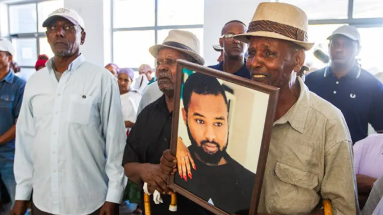 Family and friends seen mourning during the funeral of Solomon Tekah