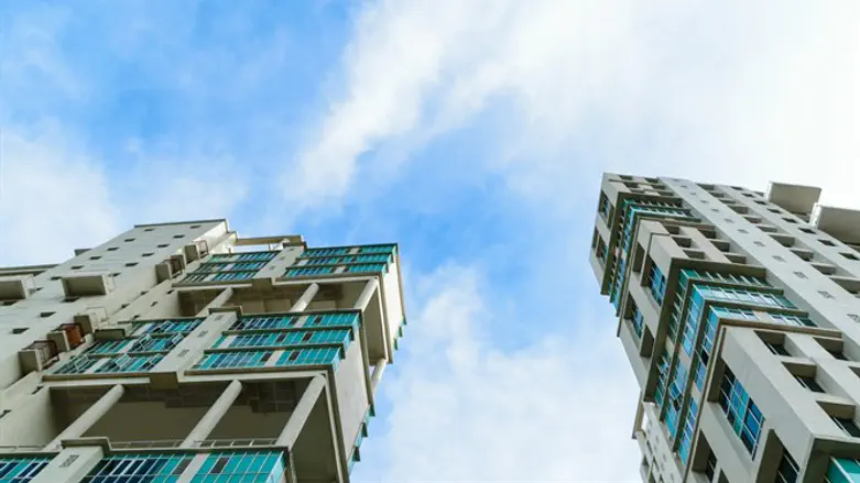 Apartment building (illustrative)