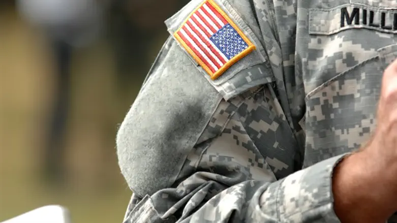 US army uniform soldier