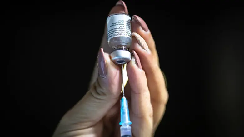 Preparing vaccine